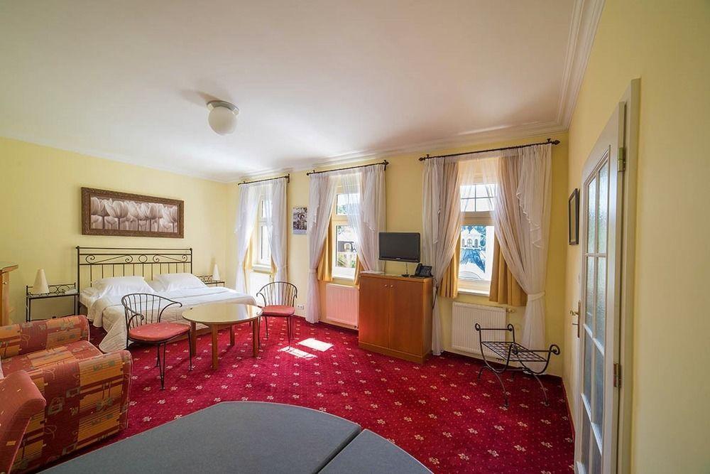 Apartmán Festival Karlovy Vary Exteriér fotografie